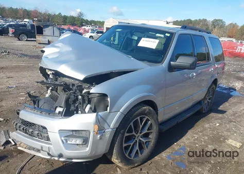 2017 Ford Expedition Xlt z USA, uszkodzony, nr VIN 1FMJU1HT8HEA38311